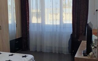 Vand apartament 2 camere - Poză 2