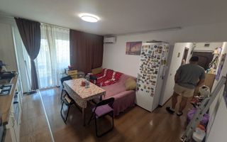 : apartament  de vanzare 3 camere, zona Modern - Poză 2