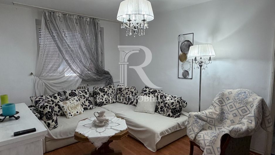 Apartament cochet cu 3 camere | UltraCentral | Oradea - Poză 2