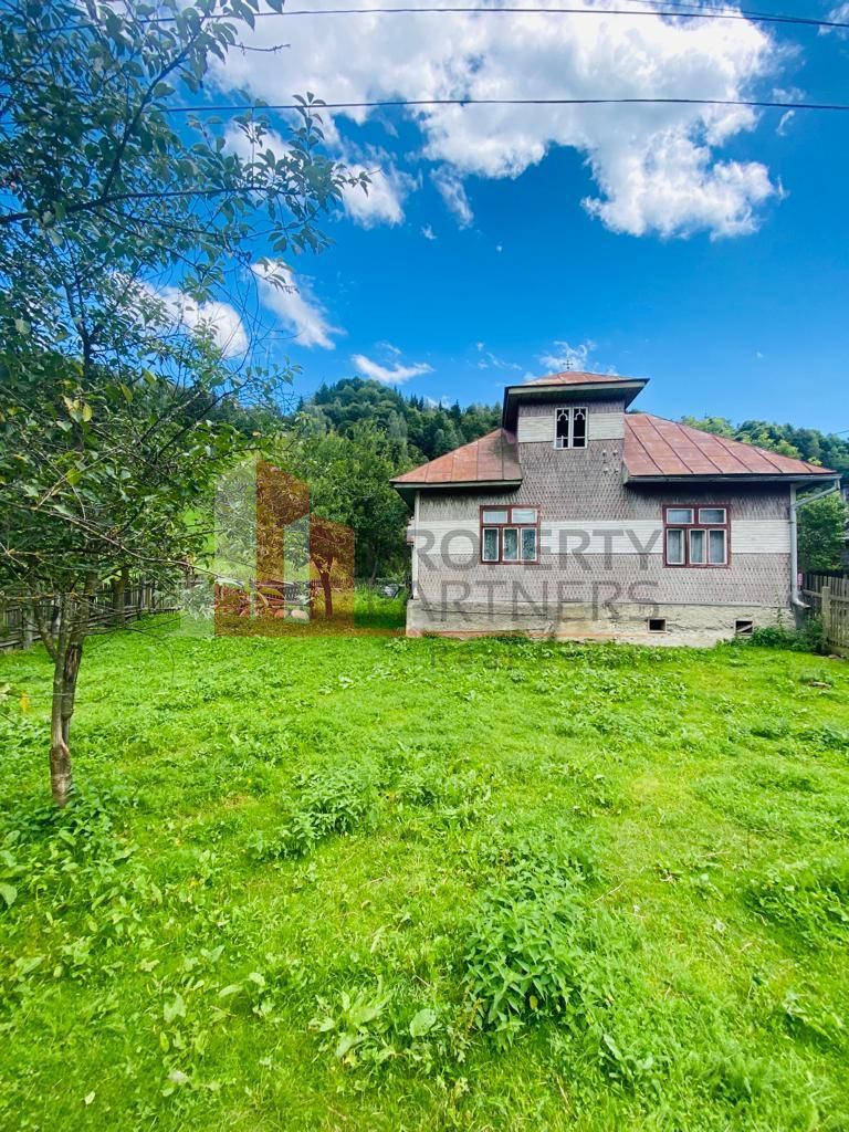 Teren 5879 mp + casa batraneasca Moieciu de jos - Poză 4