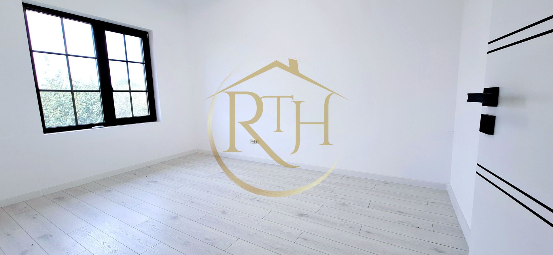 Oferim spre vanzare casa deosebita, cu 5 camere, Giroc, zona Centrala - Poză 15