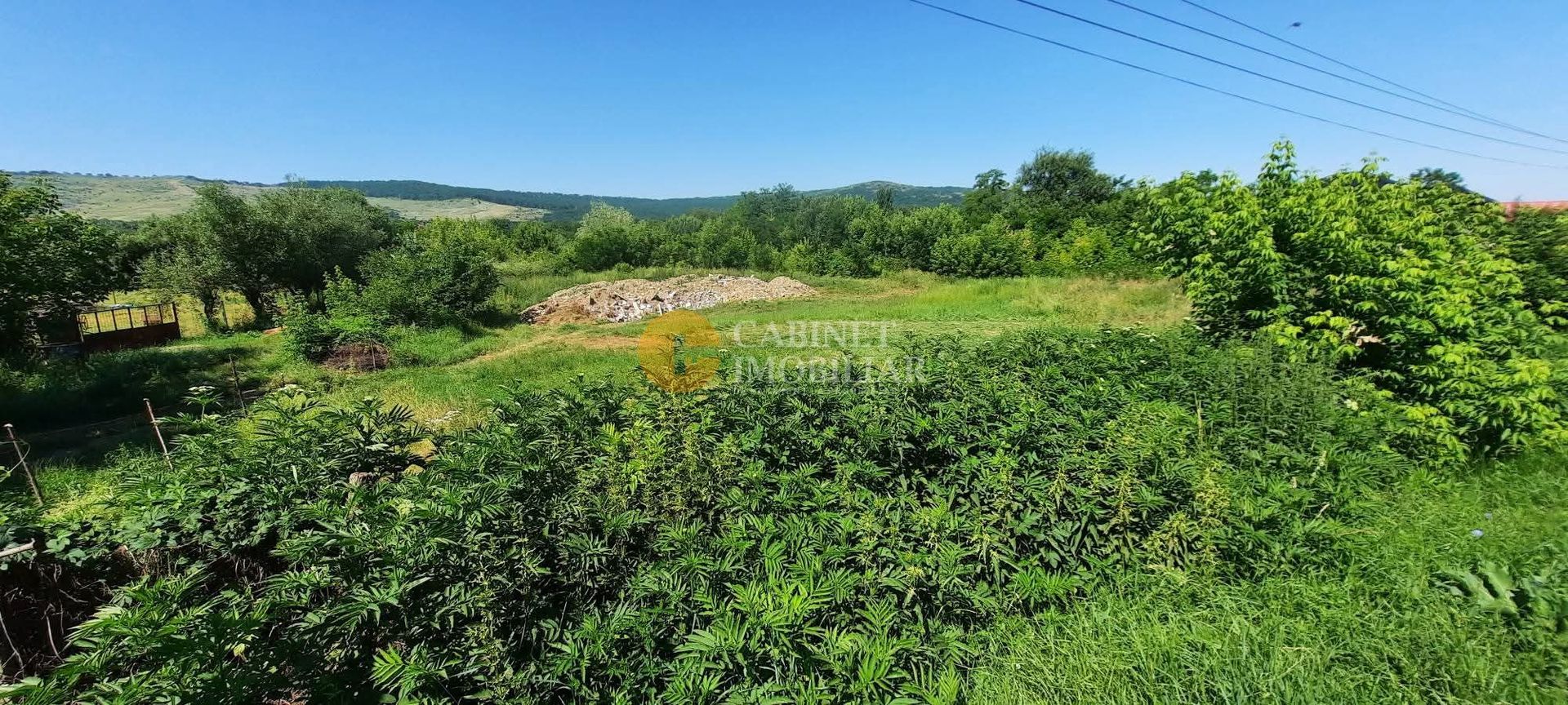 🏡Teren intravilan 900 mp - Voinesti,la strada principală 🏡 - Poză 2
