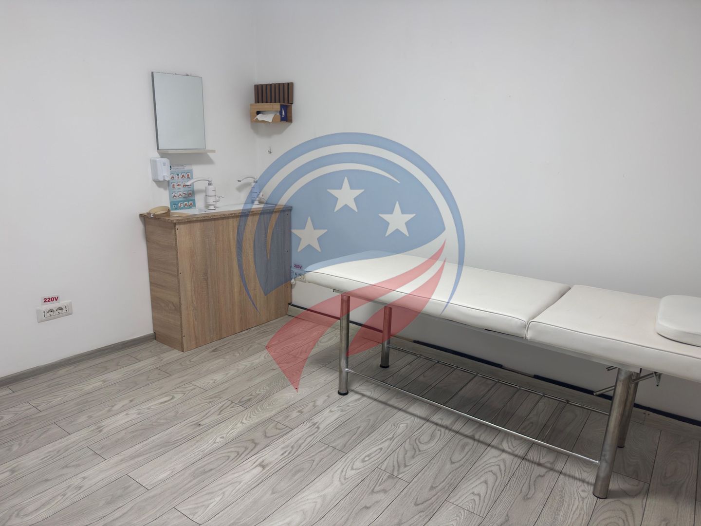 Salon de închiriat – complet utilat și autorizat DSP - Poză 5