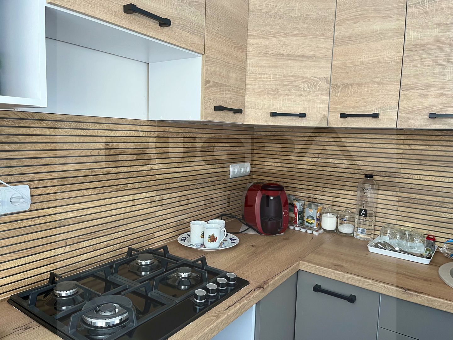 Casă modernă complet mobilată + curte, zona Dedeman/Rivus - Poză 5