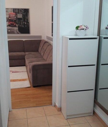 Studio spațios, mobilat complet, balcon, metrou 5 min, zona Decebal - Poză 5