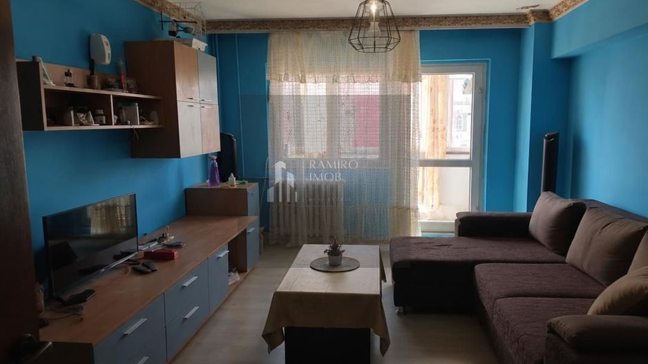 APARTAMENT 2 CAMERE/ 53 MP/ AN 1987/ SEC3/ - Poză 1