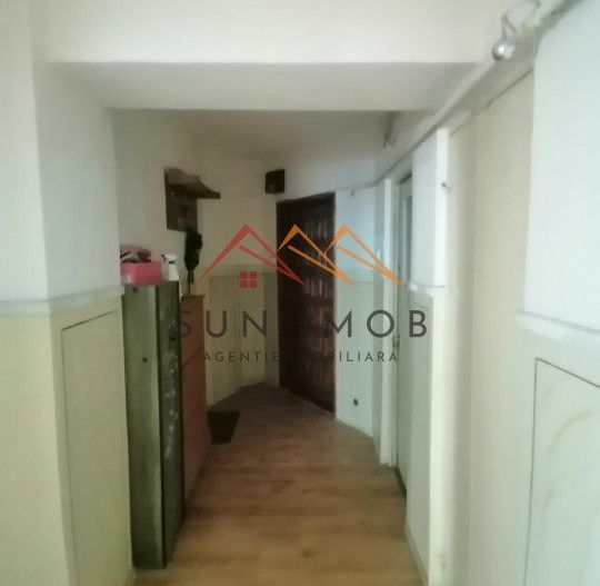 Apartament 3 camere, ultracentral, 1990, 2 bai, 2 balcoane, 74 mp utili - Poză 13