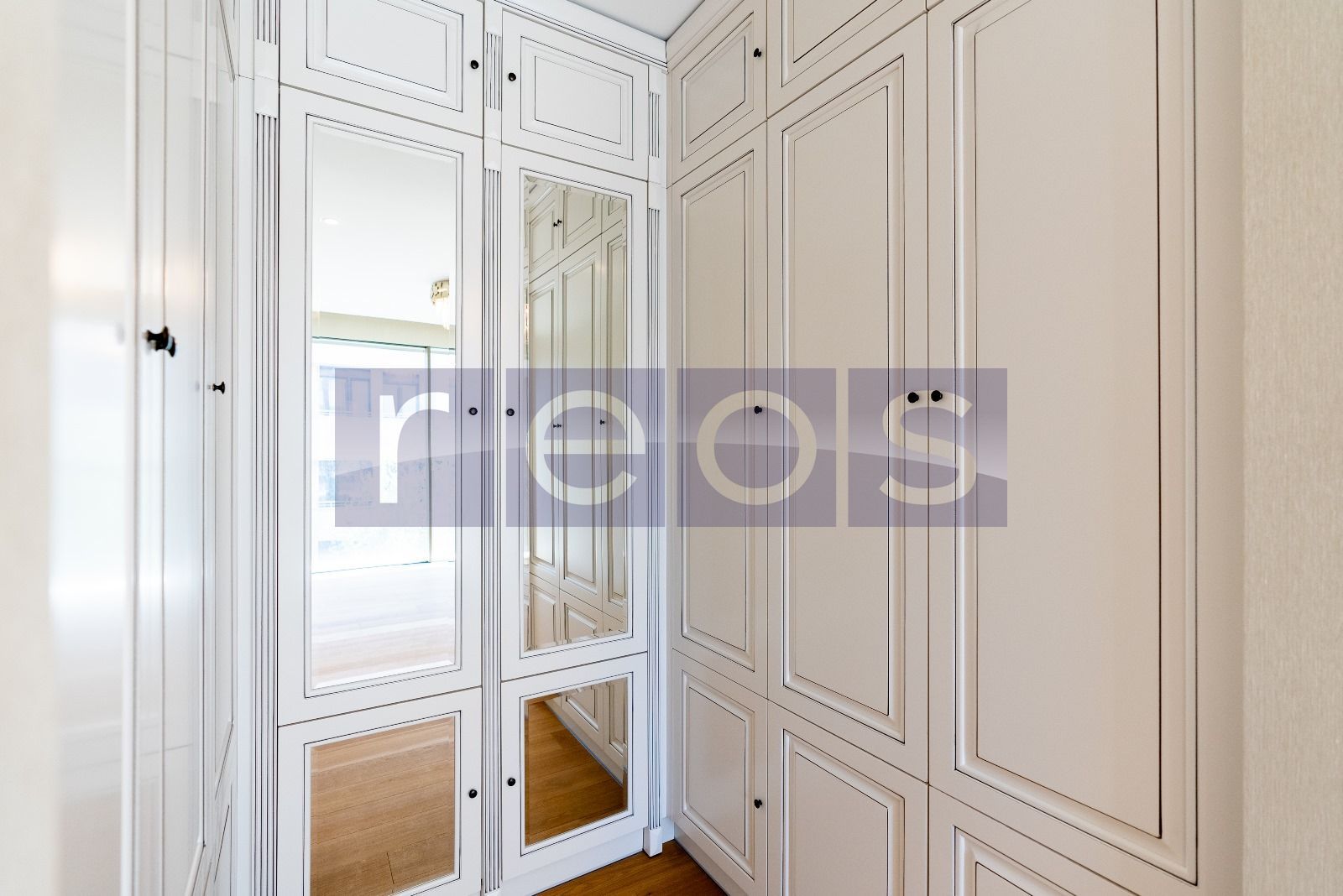 APARTAMENT PREMIUM ZAMBACCIAN | 180 MP | 4CAMERE| LOC PARCARE - Poză 15