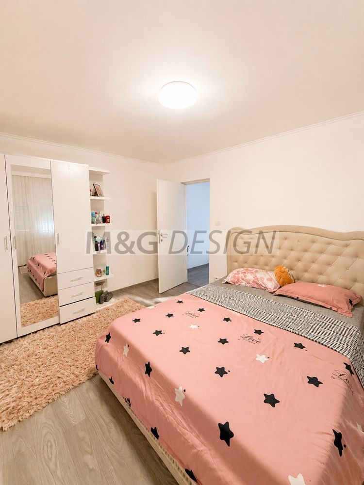 Apartament 4 camere Aradului etaj 2 - Poză 4
