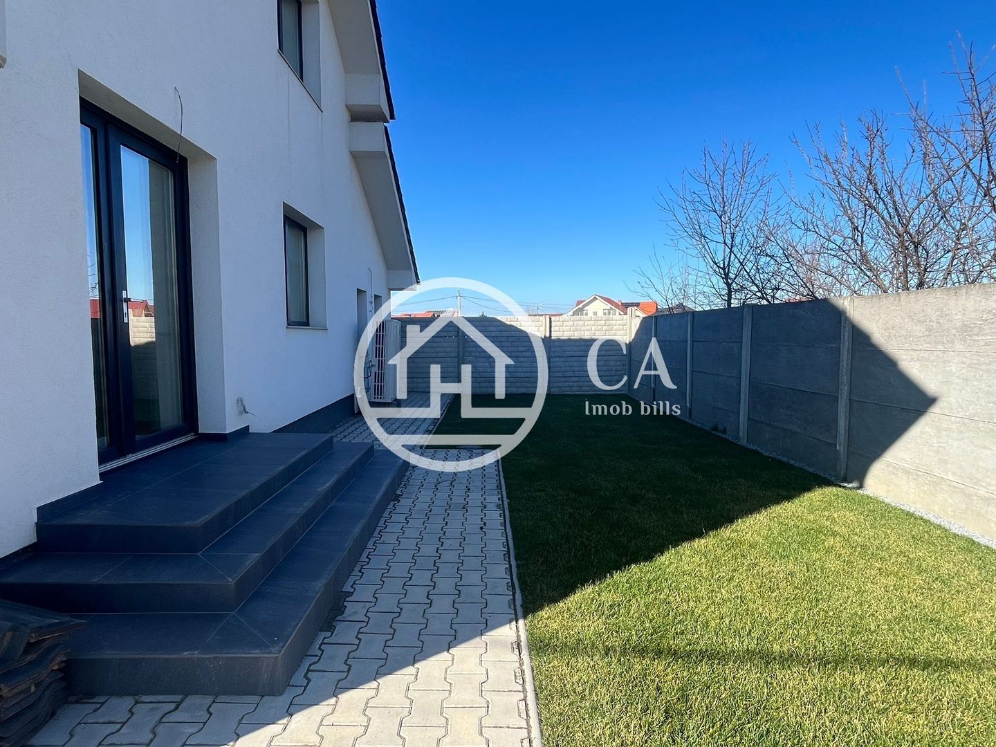 Casă cu 6 camere de închiriat în Cartierul Grigorescu, Oradea - Poză 2