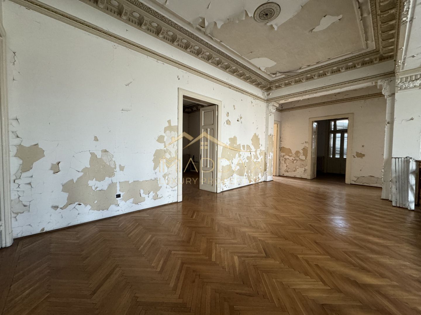 Vila unicat-Piata Romana - Poză 9