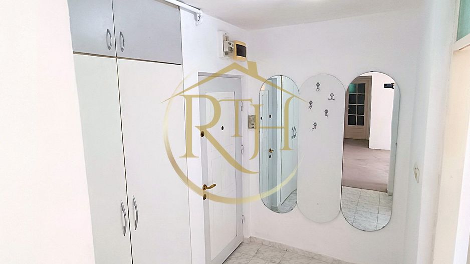 De vanzare apartament 2 camere zona centrala, comision ,,0" - Poză 9