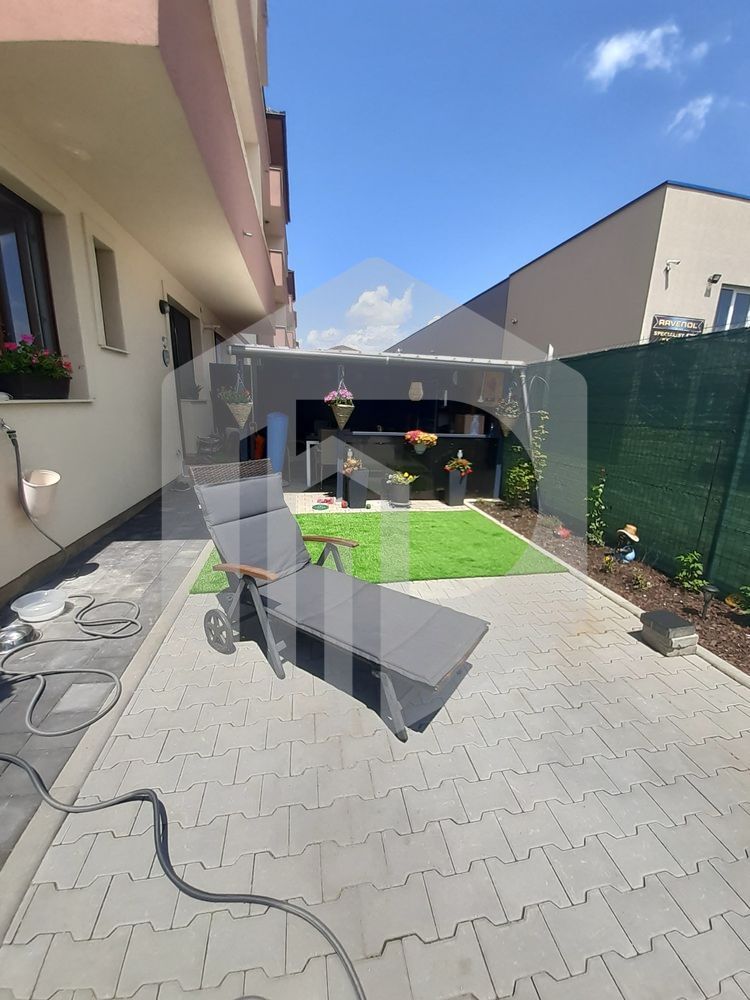 Apartament de vanzare - 3 Camere - Gradina - 55mpu - Calea Surii Mici - Poză 4