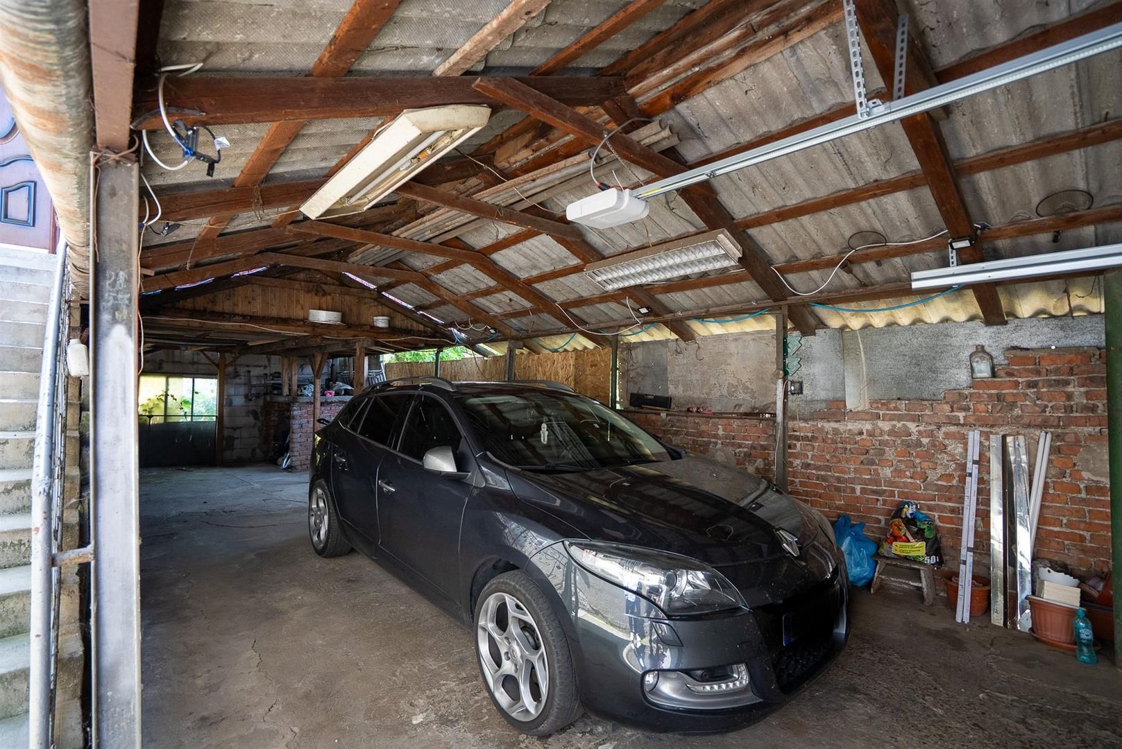 Apartament la casa cu curte proprie pe Ion Bogdan - Poză 9