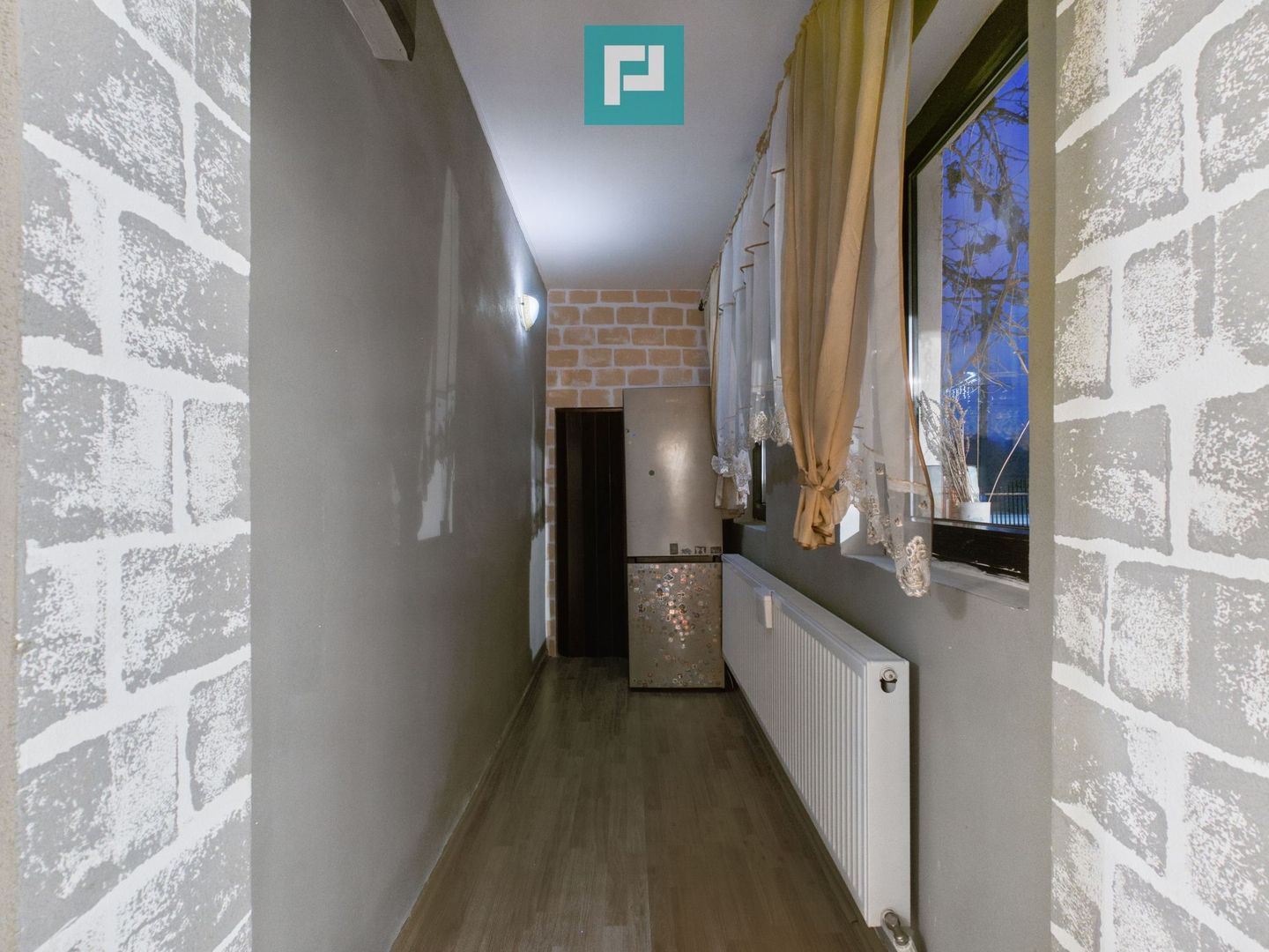 Casă cu 3 camere și teren de 700 mp în Cermei - Poză 6