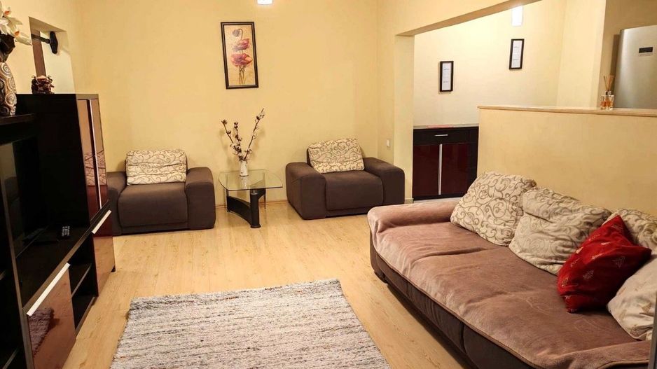 AP. 3 CAMERE- IANCULUI, BUCATARIE INCHISA, MOBILAT/UTILAT MODERN - Poză 1