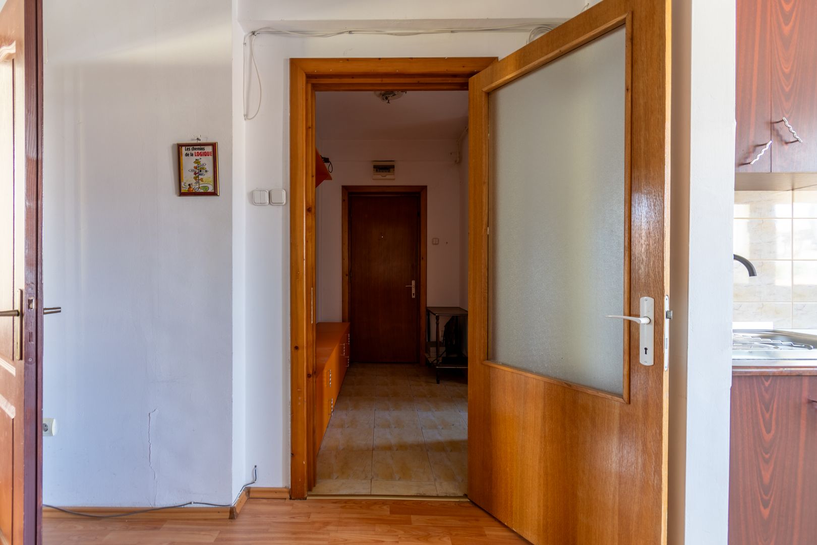 Apartament de vanzare cu 2 camere, Floresti - Poză 4