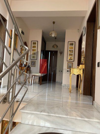 VILA IN BUCURESTII NOI - Poză 3