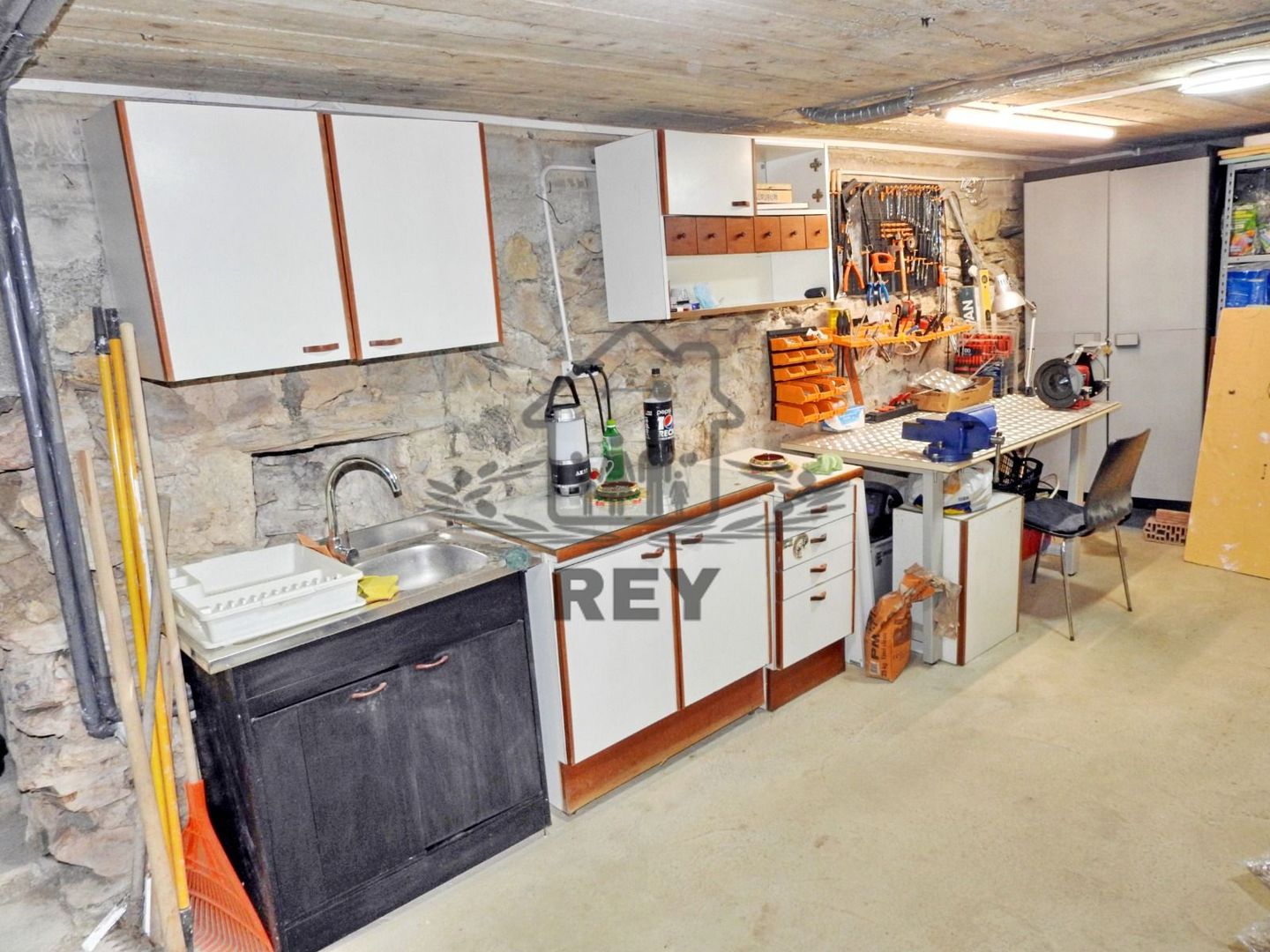 Casa de vacanta / Pensiune de vânzare la 12km de Sibiu - Poză 14