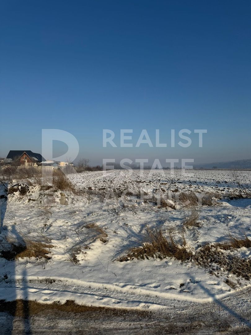 Vânzare, teren 539 mp sau 2 alăturare câte 539 mp, localitatea Ostratu - Poză 5