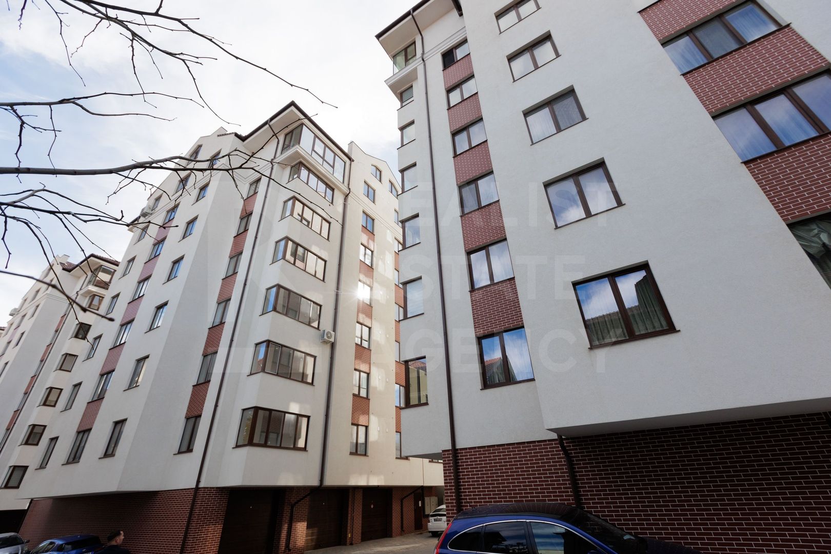 Vânzare, apartament, 3 camere, str. Regele Carol, Durlești - Poză 1