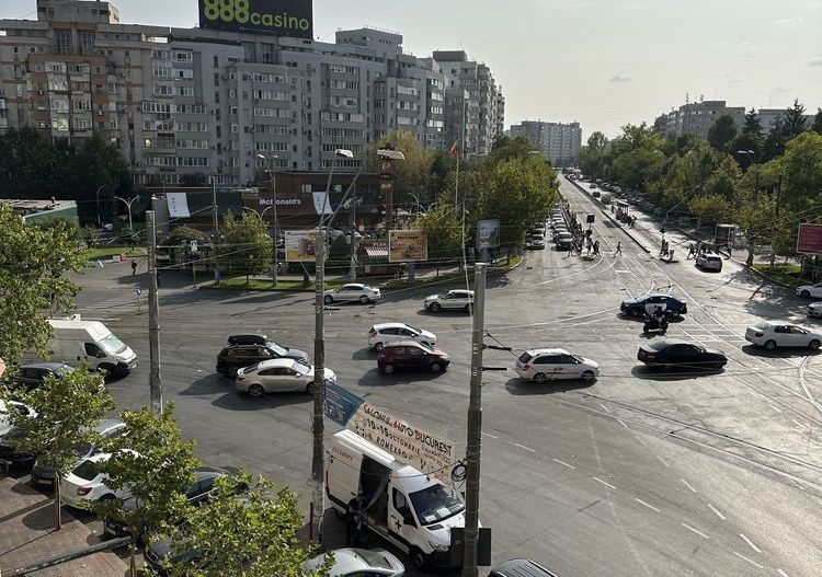 Ap. 4 camere Dristor - Mihai Bravu - Poză 1