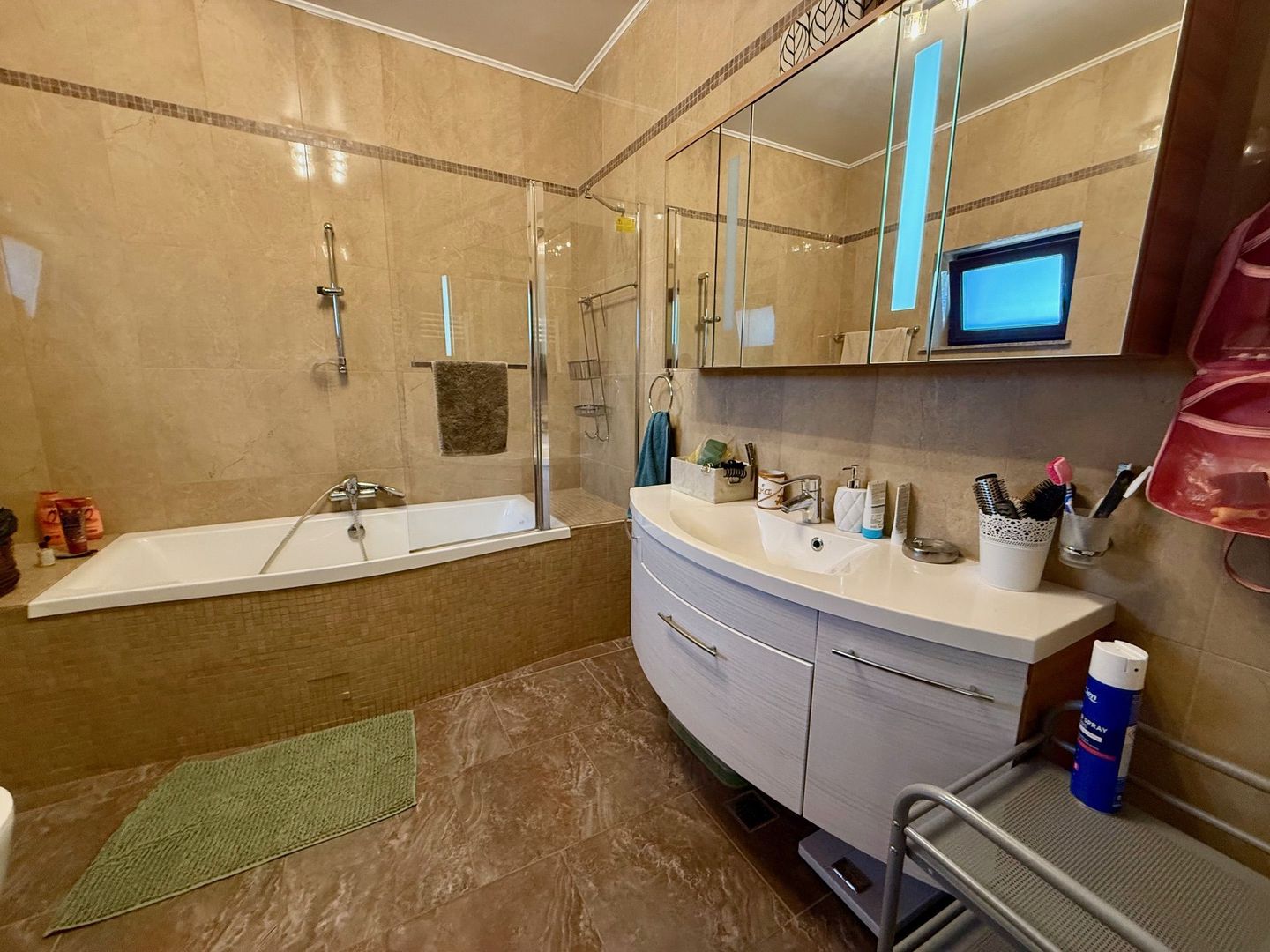 Vila 6 Camere de Vanzare I Mogosoaia - Poză 32