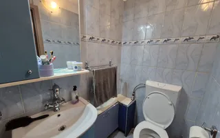 Apartament 3 camere, Decomandat, 69 mp, Zona Cetate - Poză 15