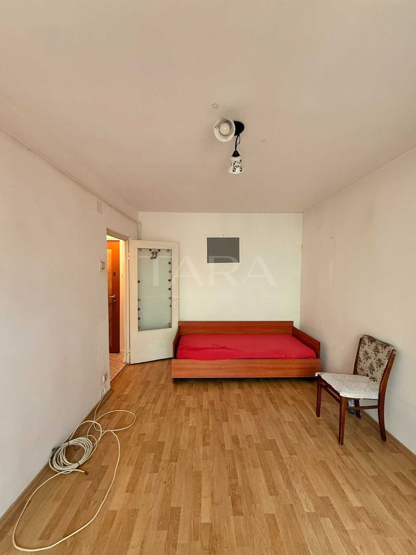 Garsonieră cu bucătărie separată și balcon, Marasti. - Poză 1