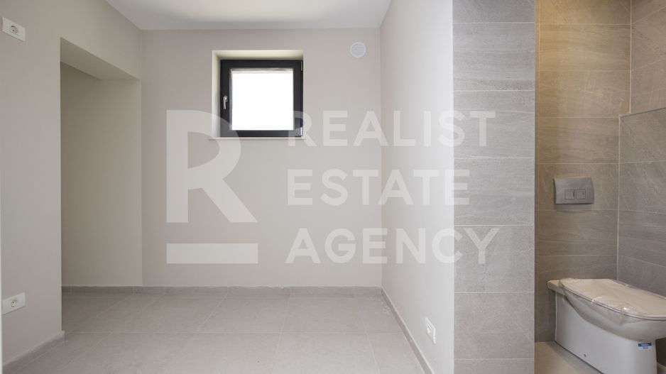 Vânzare, casă, 8 camere, zona 1 Mai, București - Poză 15