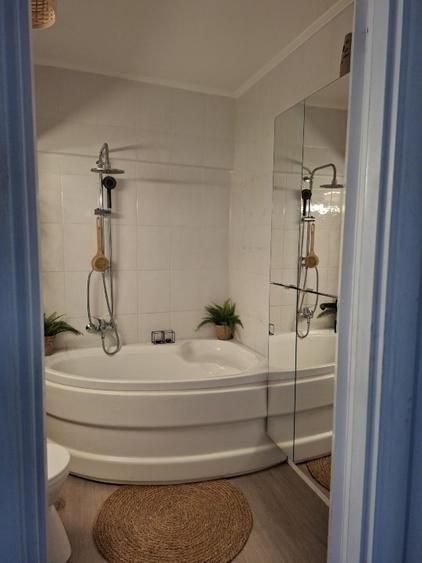 Apartament Luminos 4 camere.  Zona Delta Vacaresti. - Poză 13