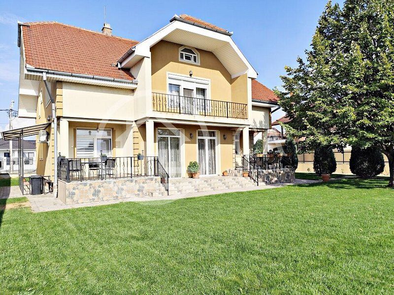 De vanzare, Vila plus casa de oaspeti zona Oncea, Oradea. - Poză 6