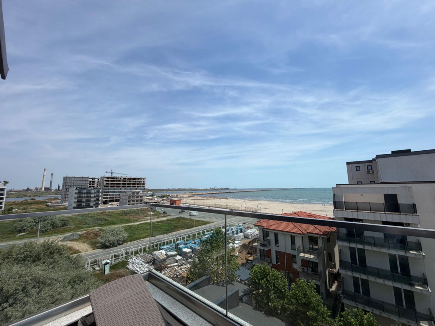 Penthouse Mamaia + 2 terase + curte 3 locuri de parcare - Poză 13