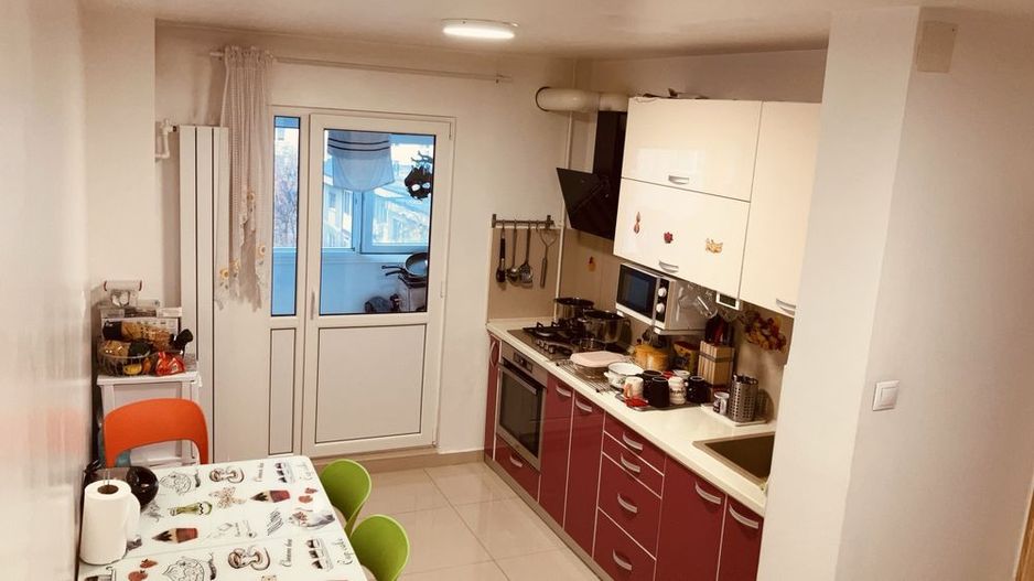 Apartament 3 camere Crangasi - Poză 4