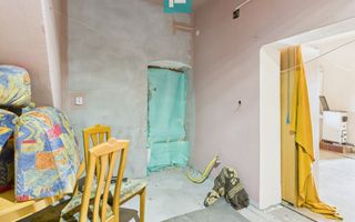 Casă spatioasă și solidă în Pecica - Poză 23