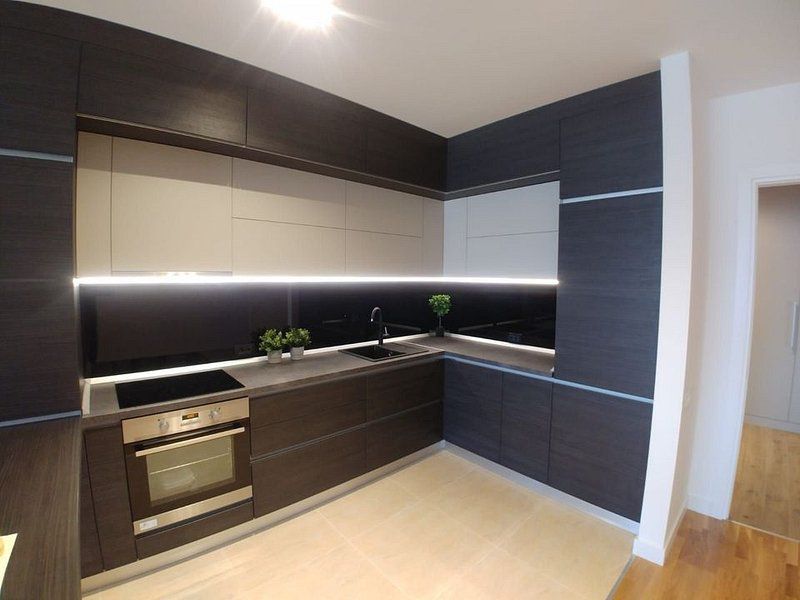 Apartament in imobil nou, suprafata generoasa, dressing, parcare - Poză 1