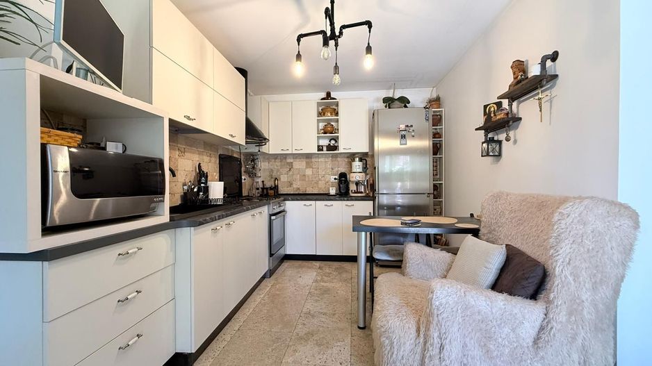 Casa renovata integral | acces auto in curte | Centrala proprie - Poză 10