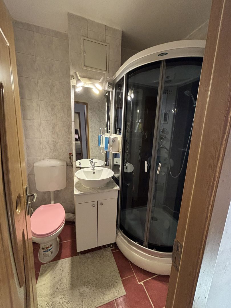 Apartament cu 4 camere decomandate, 92 mp utili – Piața Centrală, Craiova - Poză 8