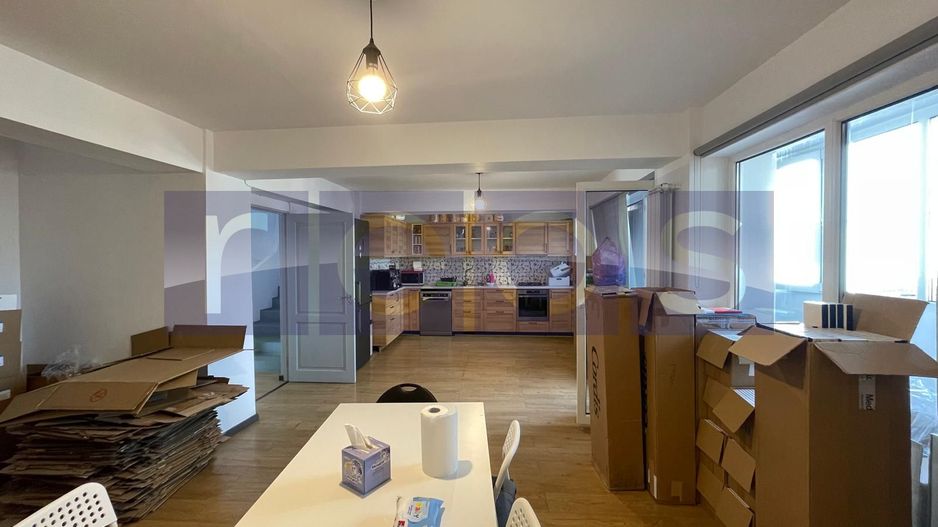 VANZARE | VILA DEOSEBITĂ | ZONA PARC CIRCULUI BARBU VACARESCU | 450MP - Poză 18