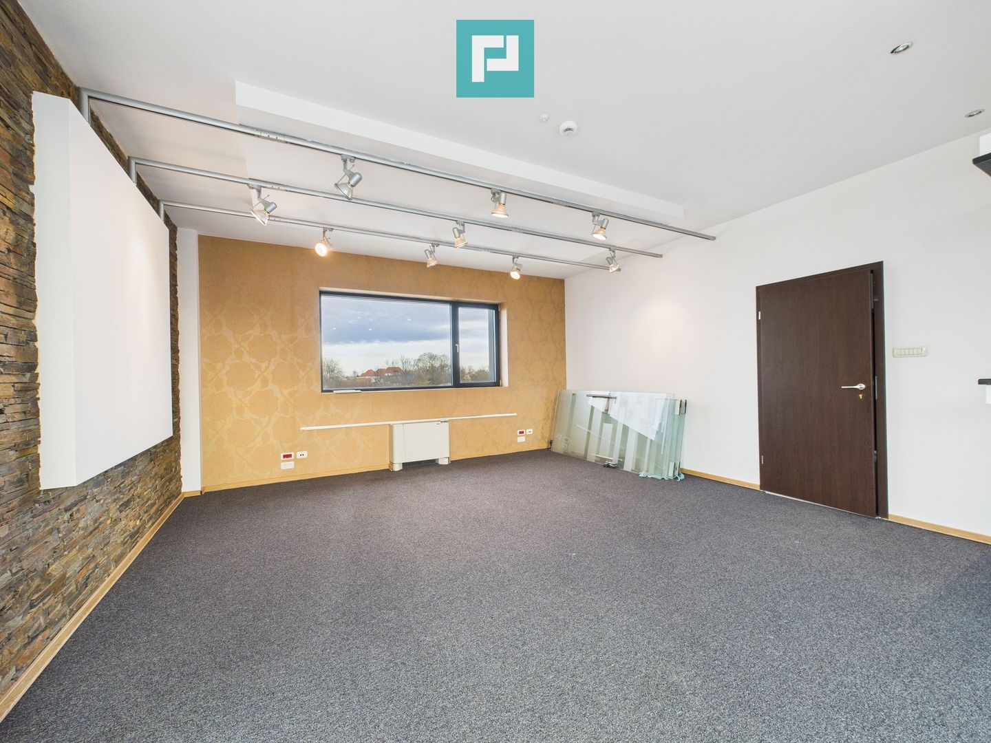 Spațiu birouri de 45 mp, zona Aradului - Poză 3