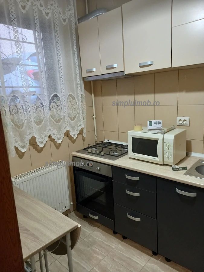 1 Decembrie 2 Camere Mobilat Centrala Propie - Poză 4