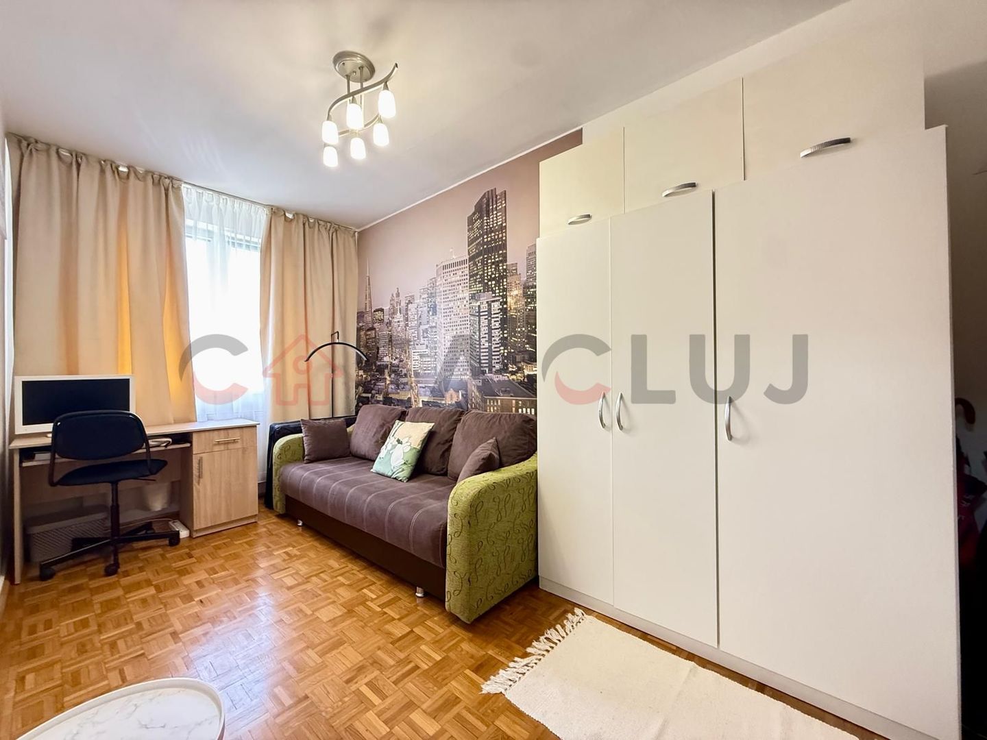 3 camere, la cheie, zona Transilvania College Gheorgheni - Poză 5
