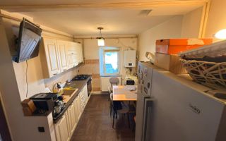 Apartament 2 camere decomandat, parter, Brazda lui Novac -centrala - Poză 3