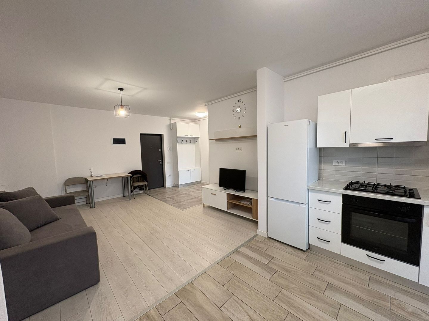 AP. 2 CAMERE BIRUINTEI, PET-FRIENDLY, CENTRALA TERMICA, METROU 15 MIN - Poză 6
