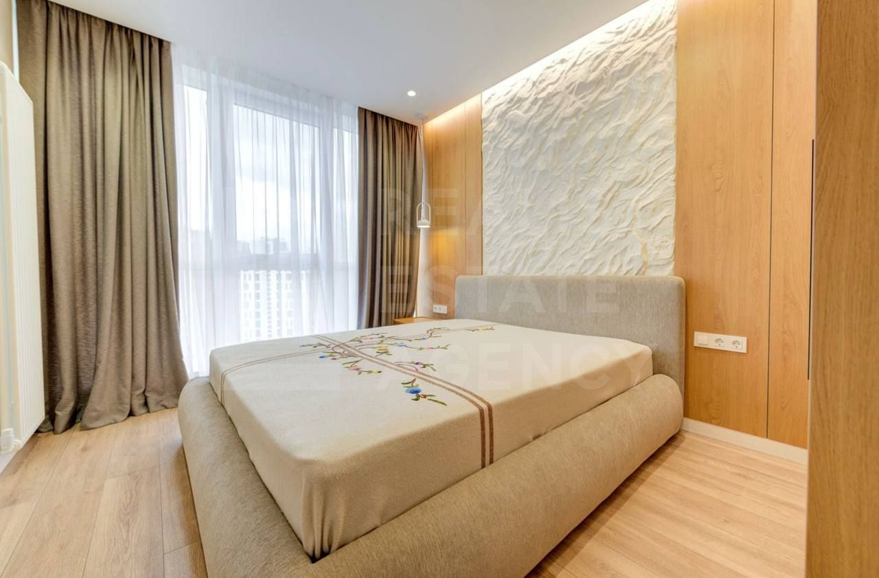 Chirie apatrament, 1 cameră, bul. Renașterii Naționale, Centru - Poză 1