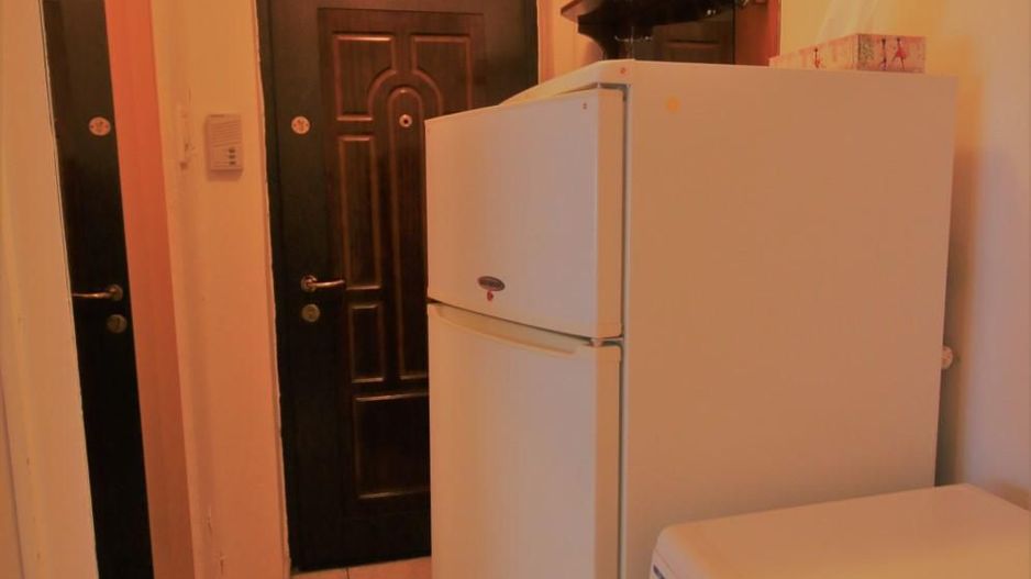 Exclusivitate - garsoniera, zugravită, centrală proprie - Poză 2