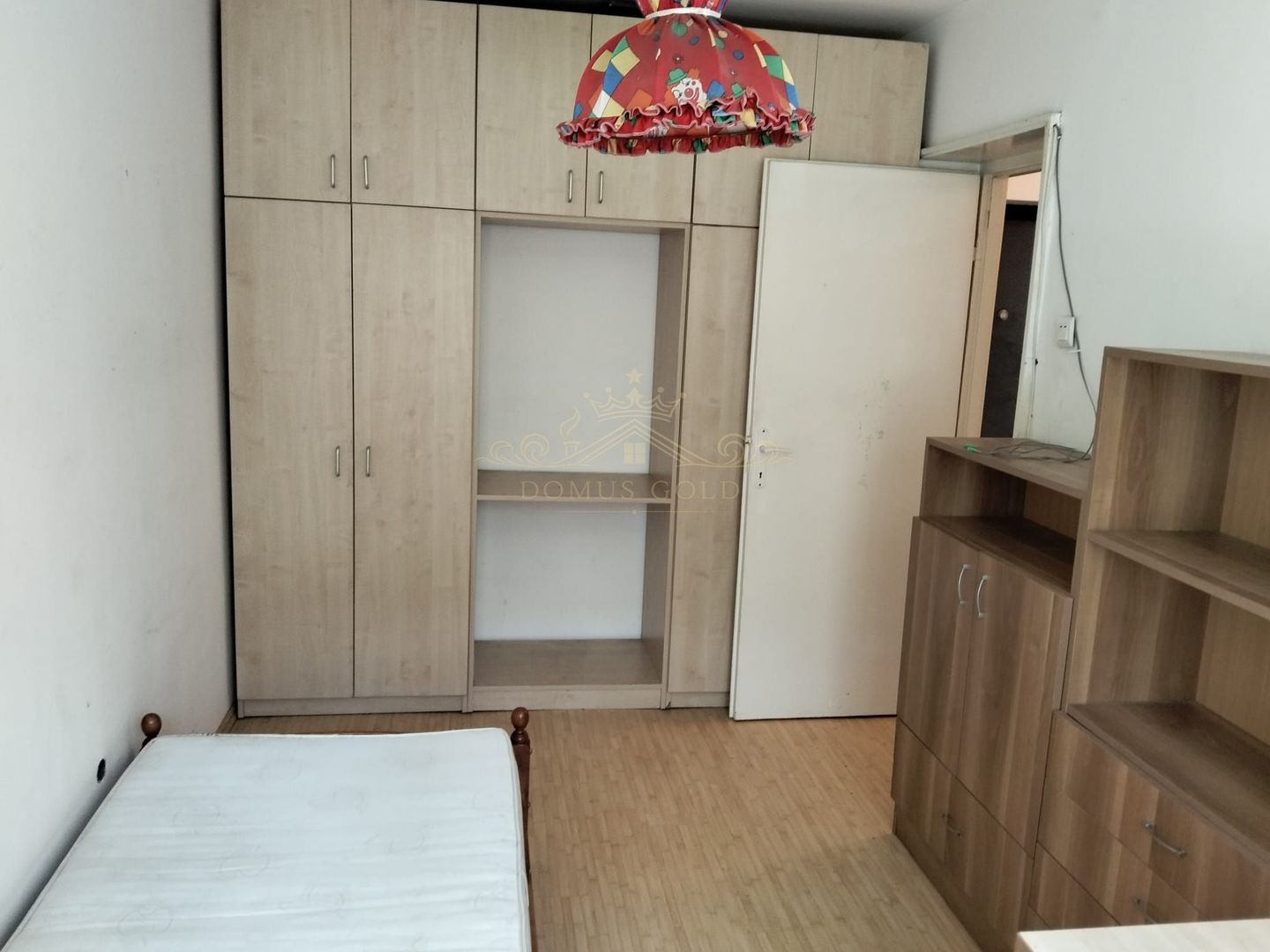 Vind apartament 3 camere in Gheorgheni . - Poză 16