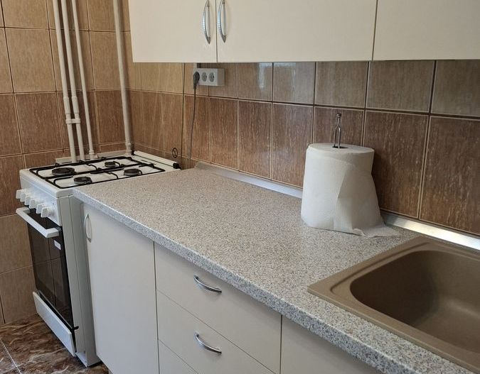Apartament cald si luminos, 2 camere Ghencea - Poză 7