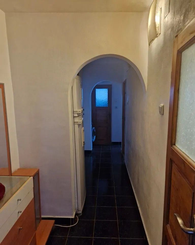 APARTAMENT DECOMANDAT 3 CAMERE 2 BAI BLOC 1986 CRANGASI PARC METROU - Poză 2