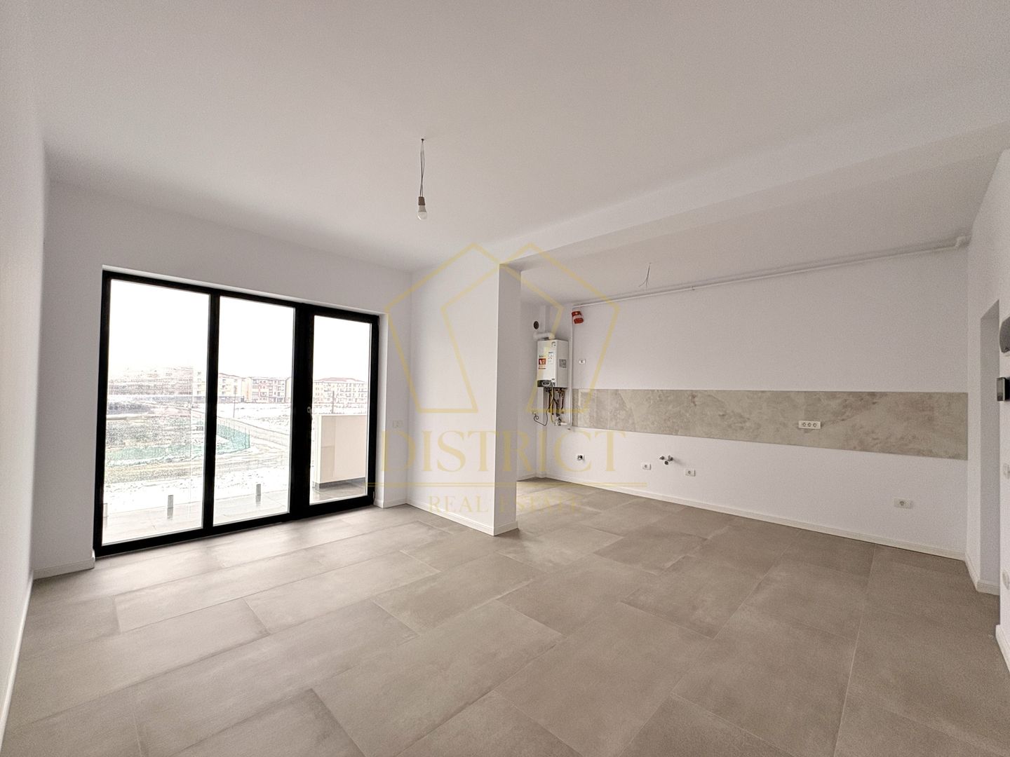 Apartament luminos cu 2 camere si balcon | Giroc | Hotel IQ - Poză 2